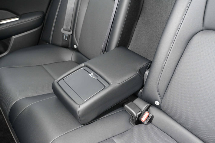 ホンダ 新型クラリティPHEV