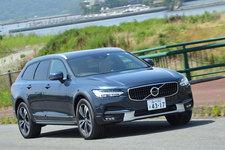 [VOLVO V90 Cross Country D4 AWD Summum ”奥の細道”試乗]