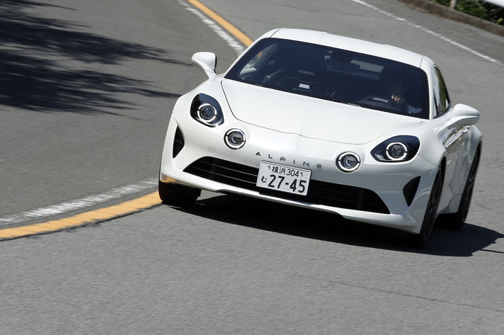 アルピーヌA110試乗