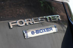 スバル 新型フォレスター