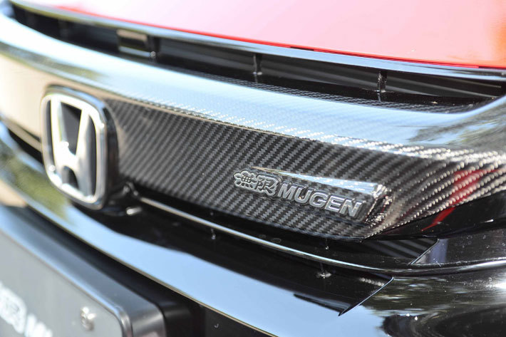 無限 シビックハッチバック