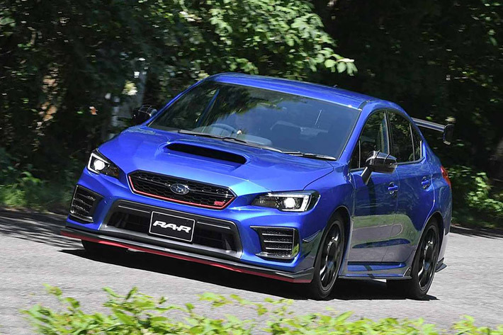 スバル WRX STI タイプRA-R STIパフォーマンスパッケージ装着車