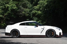 GT-R NISMO “Nアタックパッケージ“は公道OKなレーシングカーだ