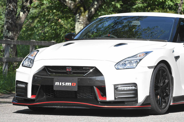 日産 GT-R NISMO ニスモ NアタックパッケージAキット装着車（2017年モデル）