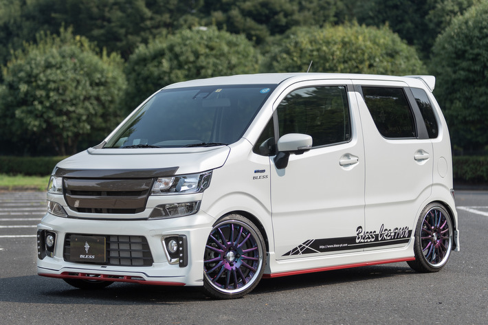スズキ ワゴンR パールホワイト エアロパーツ付き ワゴンR (160T)ルーフエンドスポイラー(26U ホワイト)「スズキ