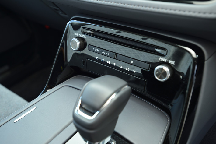 トヨタ新型センチュリー