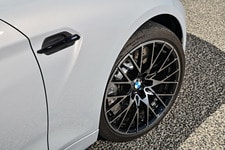 BMW 新型 M2 Competition