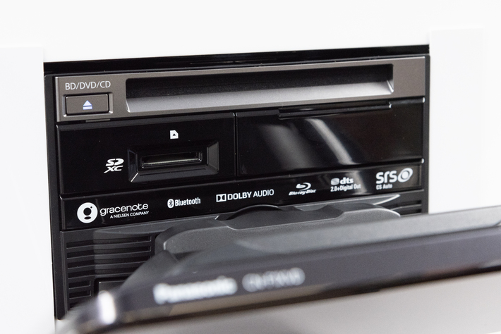 パナソニック 9型SDナビ CN-F1XVD