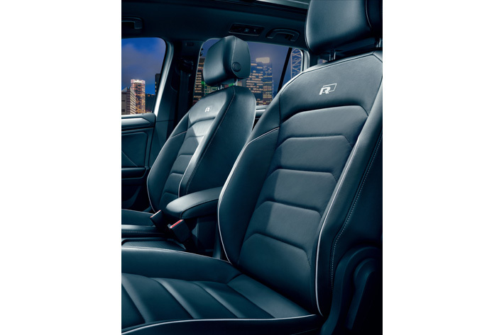 VW ティグアン TDI 4MOTION R-Line