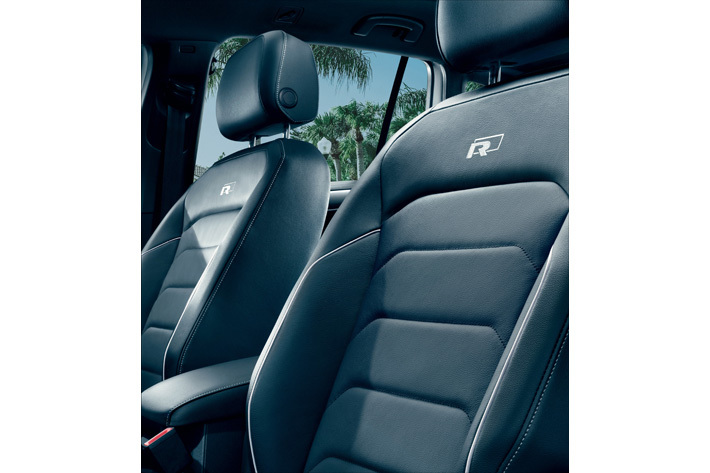 VW ティグアン TDI 4MOTION R-Line Black Style