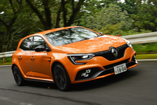 ルノー 新型メガーヌ ルノー・スポール