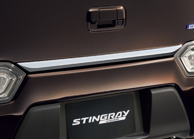 スズキ ワゴンRスティングレー 25周年記念車 HYBRID Xリミテッド