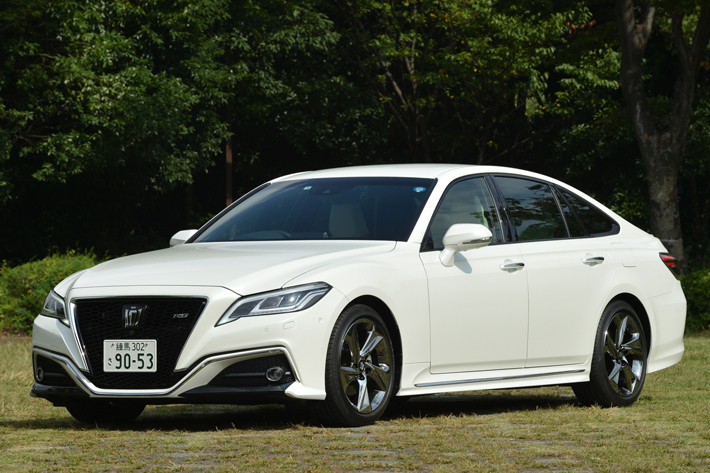 トヨタ クラウン 維持費比較】2.5Lハイブリッドと22万円安い2.0L