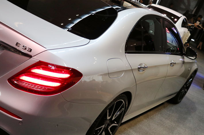 メルセデスAMG E 53 4MATIC+（セダン/ステーションワゴン/クーぺ/カブリオレ）およびメルセデス AMG CLS 53 4MATIC+を発表