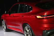 BMW 新型X4