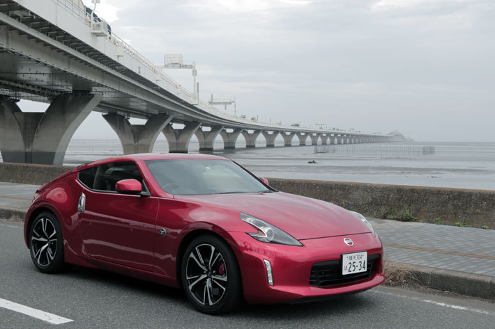 日産 Z34型フェアレディZの燃費を計測｜デビュー10年を迎えた日本の老舗スポーツカー”Z”の実燃費ってどのくらい！？