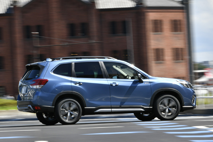 スバル 新型フォレスター Advance（アドバンス）