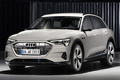 Audi e-tronがついにベールを脱いだ！アウディ初の電気自動車SUVが世界初公開