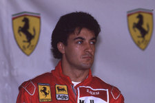 元F1ドライバーのジャン・アレジ氏
