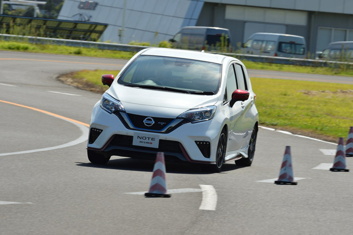 日産 ノート e-POWER NISMO S