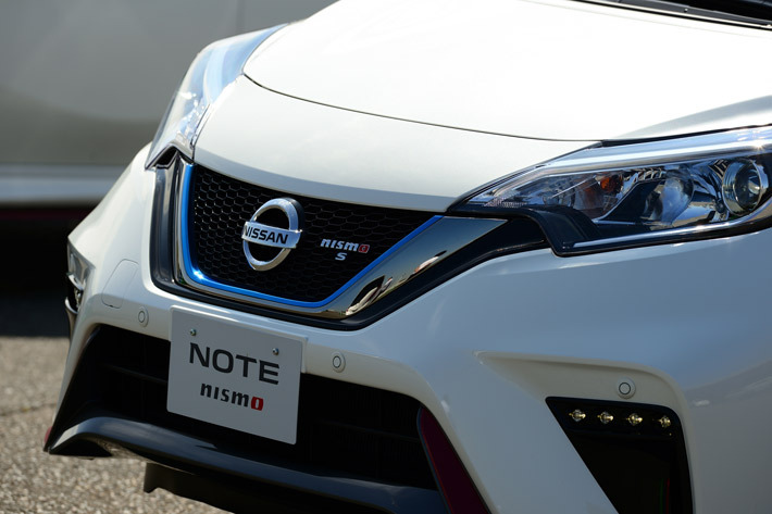 日産 ノート e-POWER NISMO S