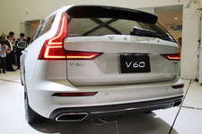 ボルボ 新型V60発表会