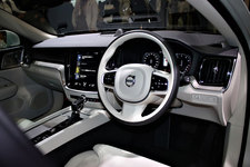 ボルボ 新型V60発表会