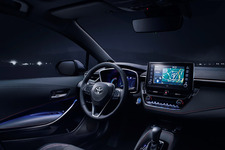 トヨタ 新型カローラハッチバック＆カローラツーリングスポーツ パリモーターショーで公開