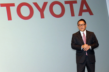 ソフトバンクとトヨタ自動車、新しいモビリティサービス構築に向けた戦略的提携に合意[2018年10月4日]