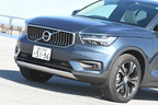 ボルボ XC40 T4 AWD Inscription