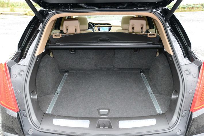 キャデラック XT5クロスオーバー プラチナム