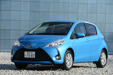 トヨタ ヤリスWRCを画像で見る