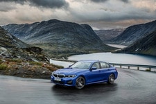 BMW 3シリーズ　新モデル　登場