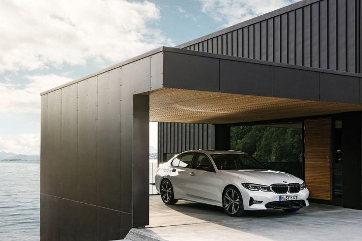 BMW 3シリーズ　新モデル　登場