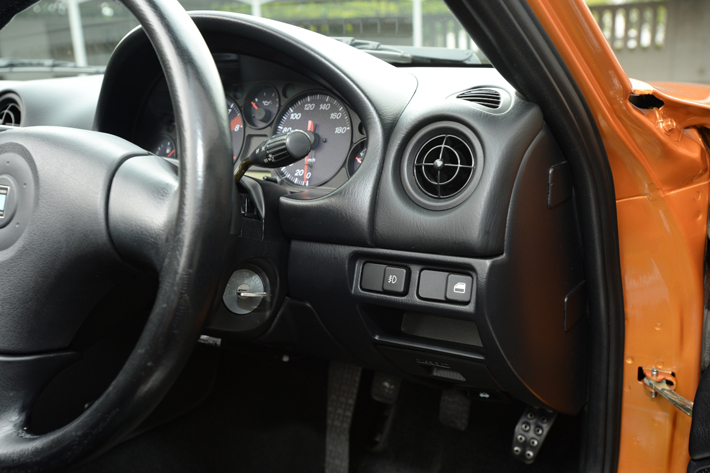 マツダ ロードスター（2代目／NB型）