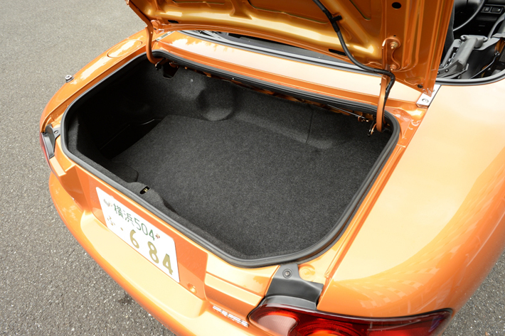 マツダ ロードスター（2代目／NB型）