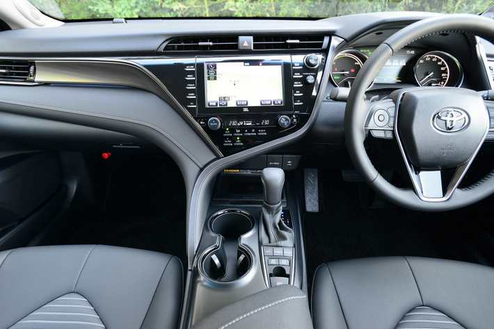 トヨタ カムリWS