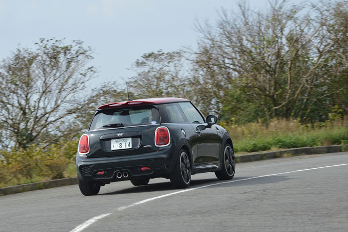 ま*と様 MINI 純正 JCW ジョンクーパーワークス F56 トラックスポー MINI F56 JCW ジョンクーパーワークス 四輪アライメント【京田辺