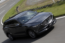 マツダ CX-8(2018年改良モデル）