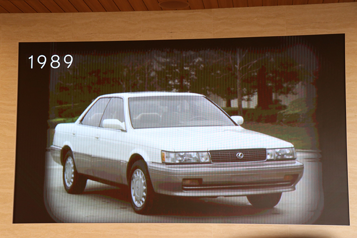 レクサス 新型ES