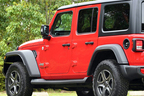 新型Jeep Wrangler(ジープ ラングラー) Unlimited SPORT[4ドア／2.0Lターボ／8AT／4×4]