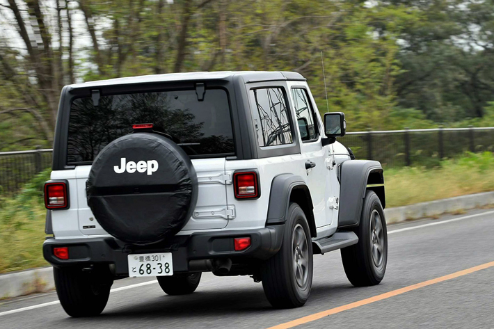 新型Jeep Wrangler(ジープ ラングラー) SPORT[2ドア／V6 3.6L／8AT／4×4]