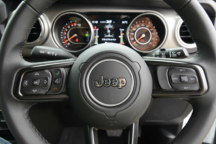 新型Jeep Wrangler(ジープ ラングラー) SPORT[2ドア／V6 3.6L／8AT／4×4]