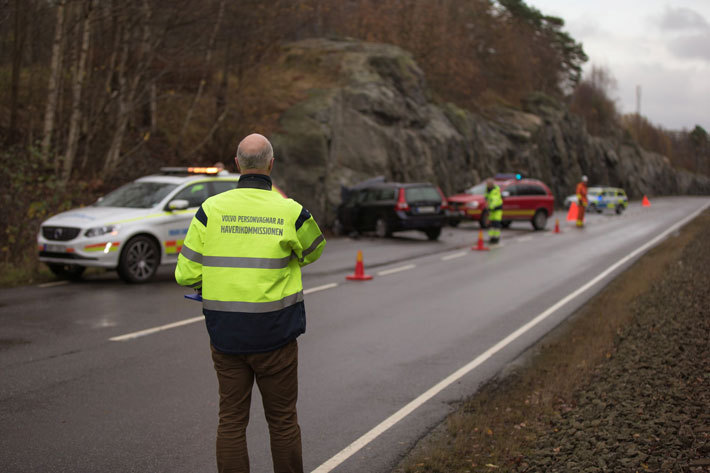 ボルボ事故調査隊 活動の模様｜ボルボ セーフティセミナー｜ボルボ 先進安全技術の極意