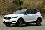 ボルボ XC40 T5 AWD Rデザイン ファーストエディション(4WD／限定300台)