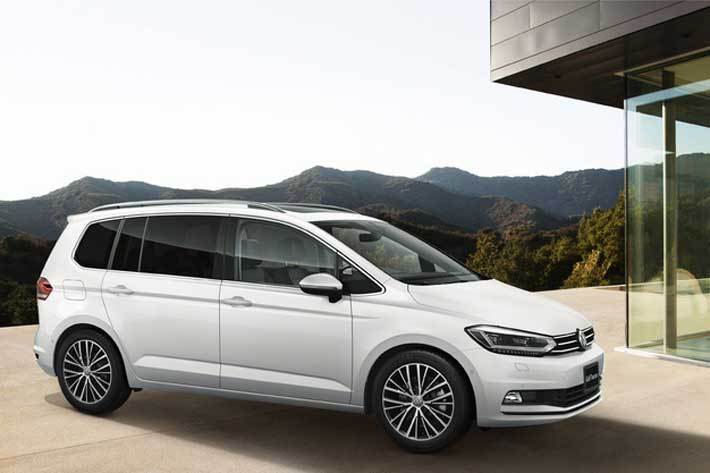 フォルクスワーゲン 7人乗りコンパクトミニバン限定車「Golf Touran TDI Premium」 発売