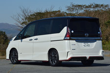 日産 セレナNISMO