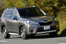 スバル 新型フォレスター Advance（アドバンス）