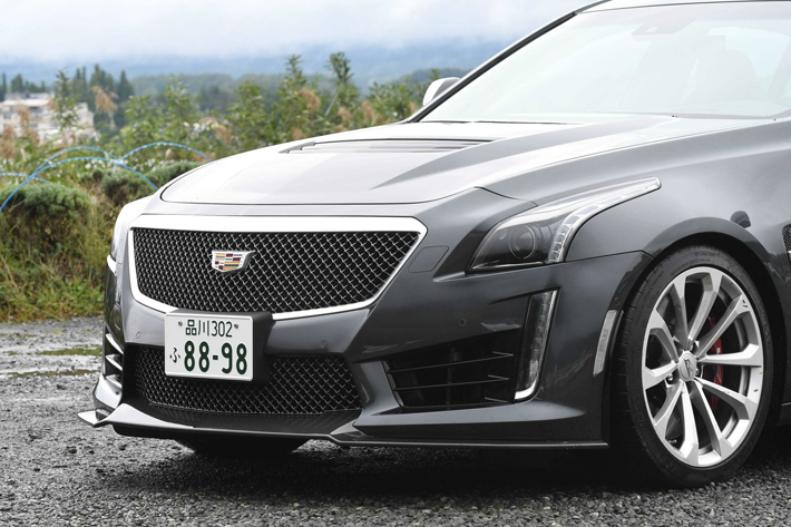 キャデラック 新型CTS-V試乗｜欧州勢とはひと味違うアメリカン