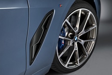 BMW 新型8シリーズクーペ